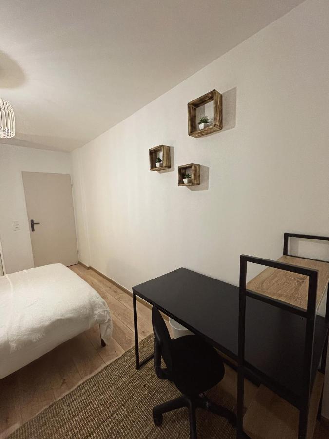 Superbe Appartement Avec Boxe Proche De Paris Pierrefitte-sur-Seine Exterior foto
